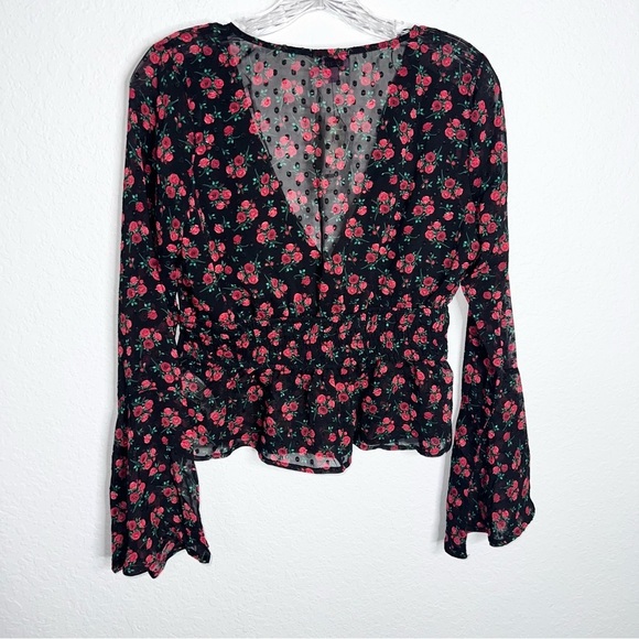 Francesca’s Top Women Medium Blouse Roses Flare Bell Sleeve Floral Sheer O - Picture 4 of 10